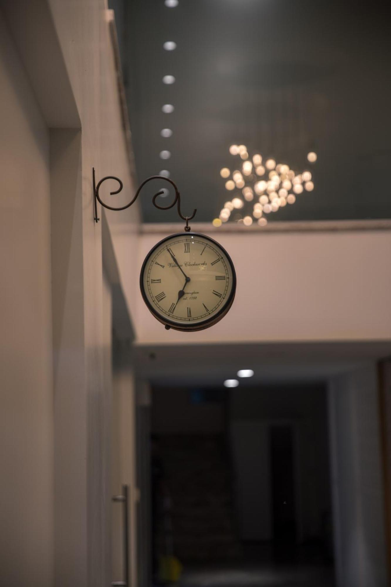 Hotel Visakka Palani Eksteriør billede